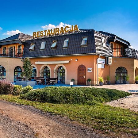 Hotel Lawendowy Ogrod Brieg Exterior foto