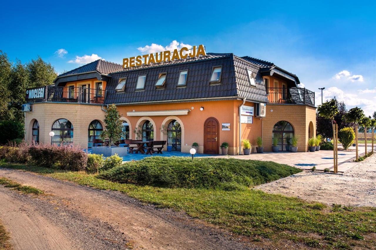 Hotel Lawendowy Ogrod Brieg Exterior foto