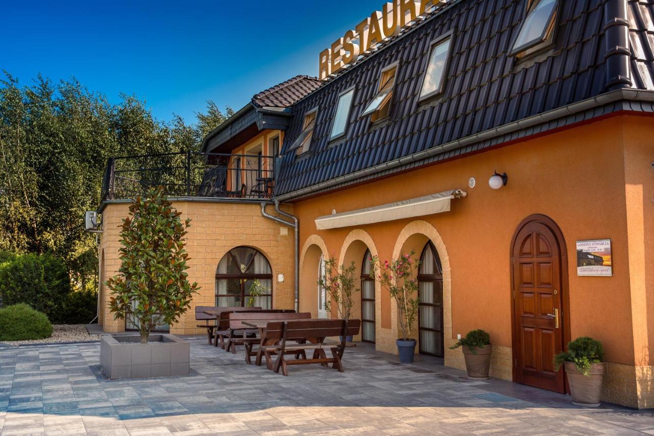Hotel Lawendowy Ogrod Brieg Exterior foto